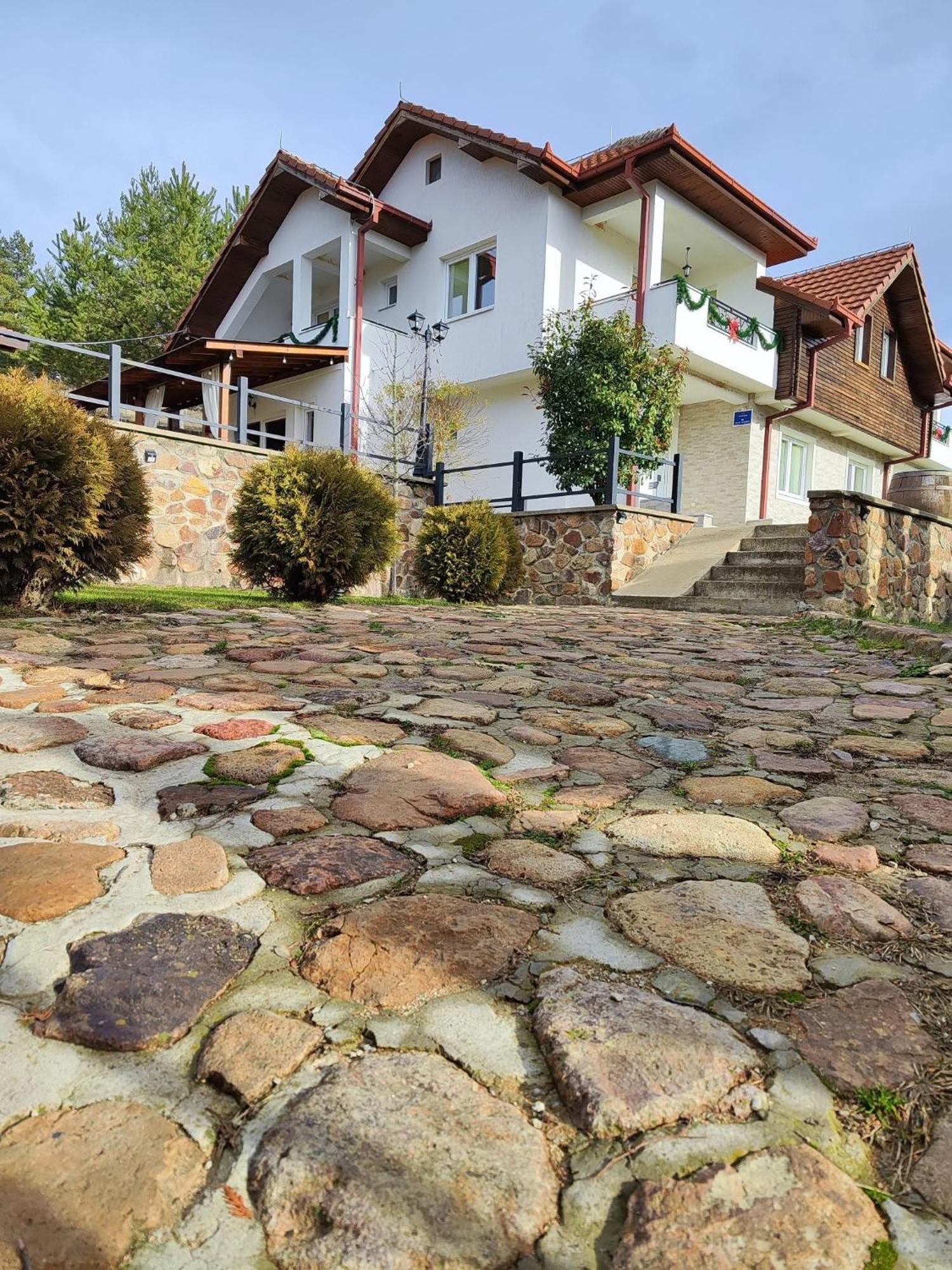 Hestia Apartments Berovo Exterior foto